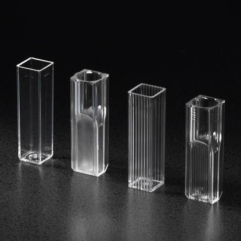 Cuvette, 4.5mL(10mm), PS, 2 clear sides, 100/tray | GLO1-111117-500