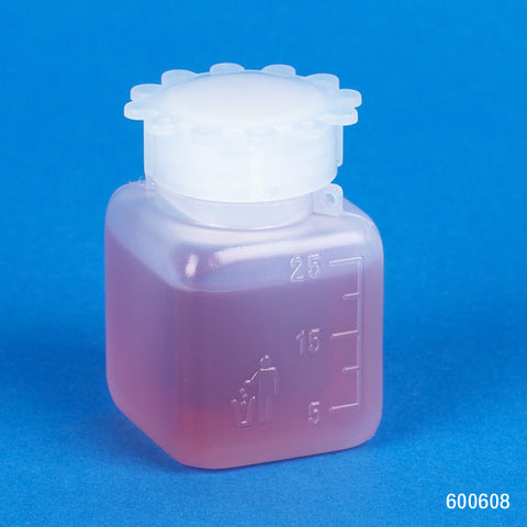 Bottle, 25mL,wide mouth,square, PE, PP screw cap, graduated CS/500 | GLO1-600608B