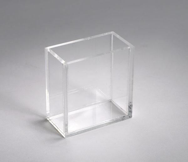 RECTANGULAR REFRACTION CELL, ACRYLIC, 6CM X 3CM X 6.2CM HIGH | UNI1-RCRC01