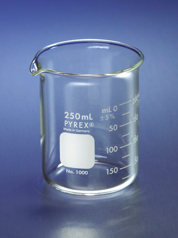 PYREX® Griffin Low Form 600 mL Beaker, Double Scale, Graduated | Corning 1000-600